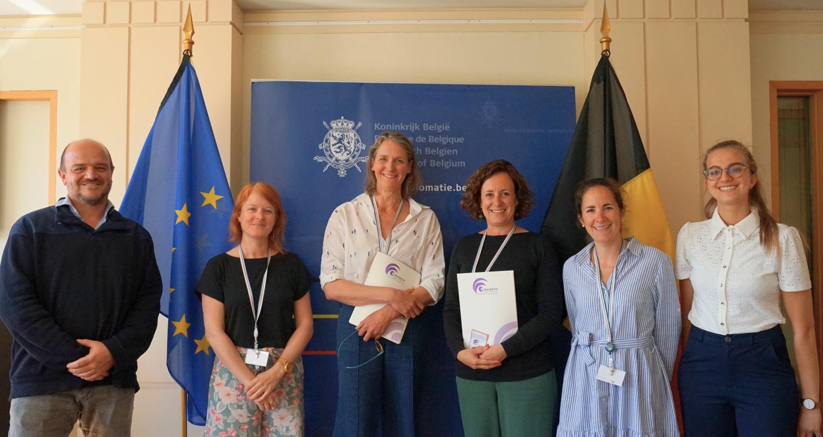 A group picture of the delegation of Educaid.be together with member of the cabinet Maxime Prévot