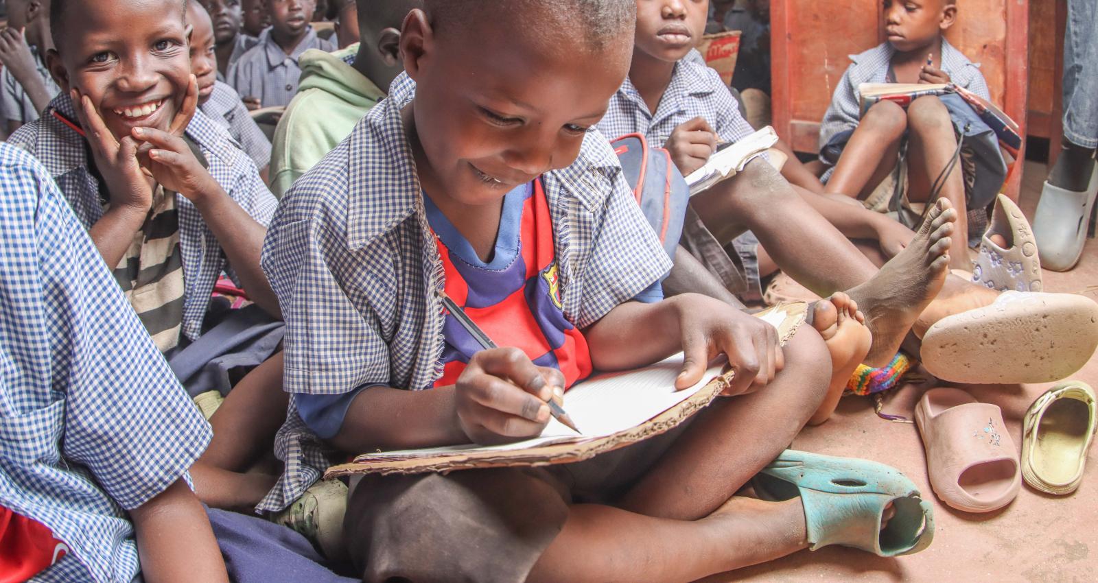 202501-Kenya-Kakuma-InBusiness-education-7 © I. Rugenge / HI (1).jpg